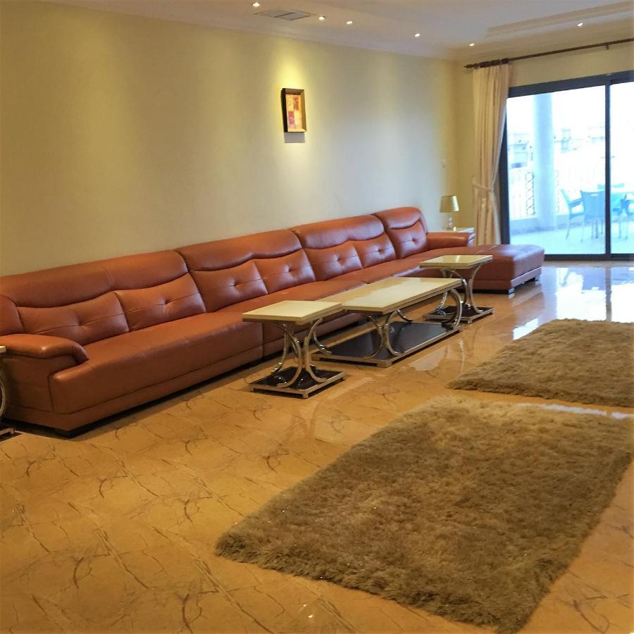 منتجع اليال Alyal Resort Al Khiran Exteriör bild