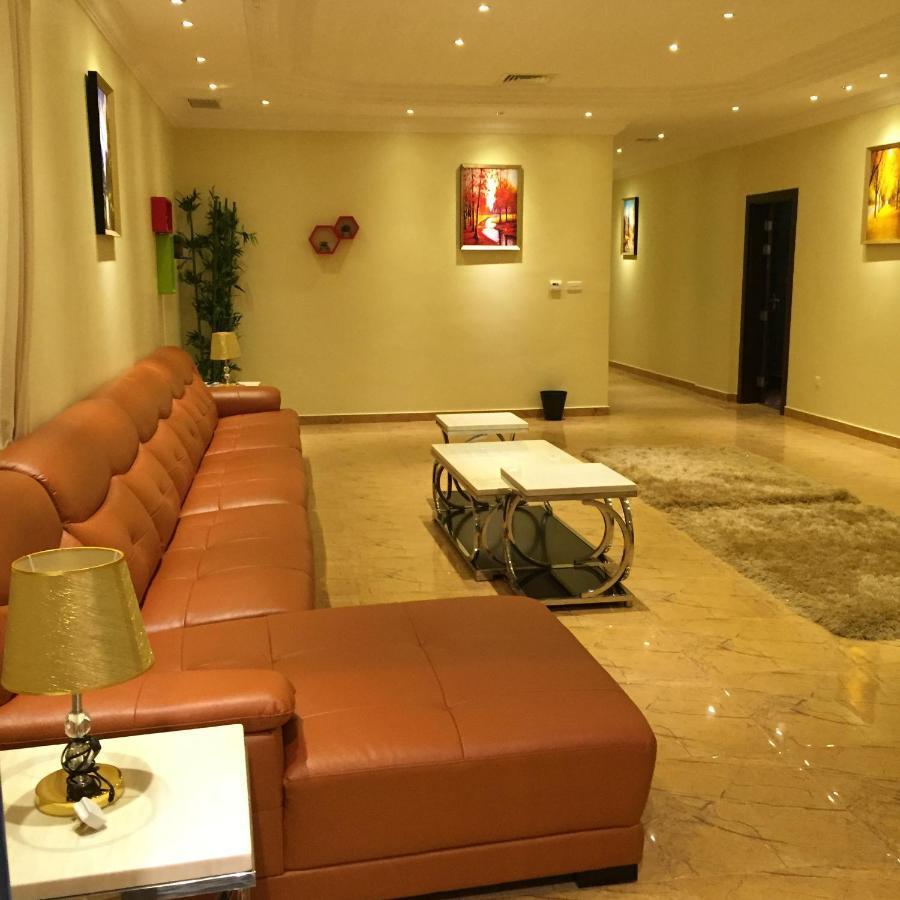 منتجع اليال Alyal Resort Al Khiran Exteriör bild