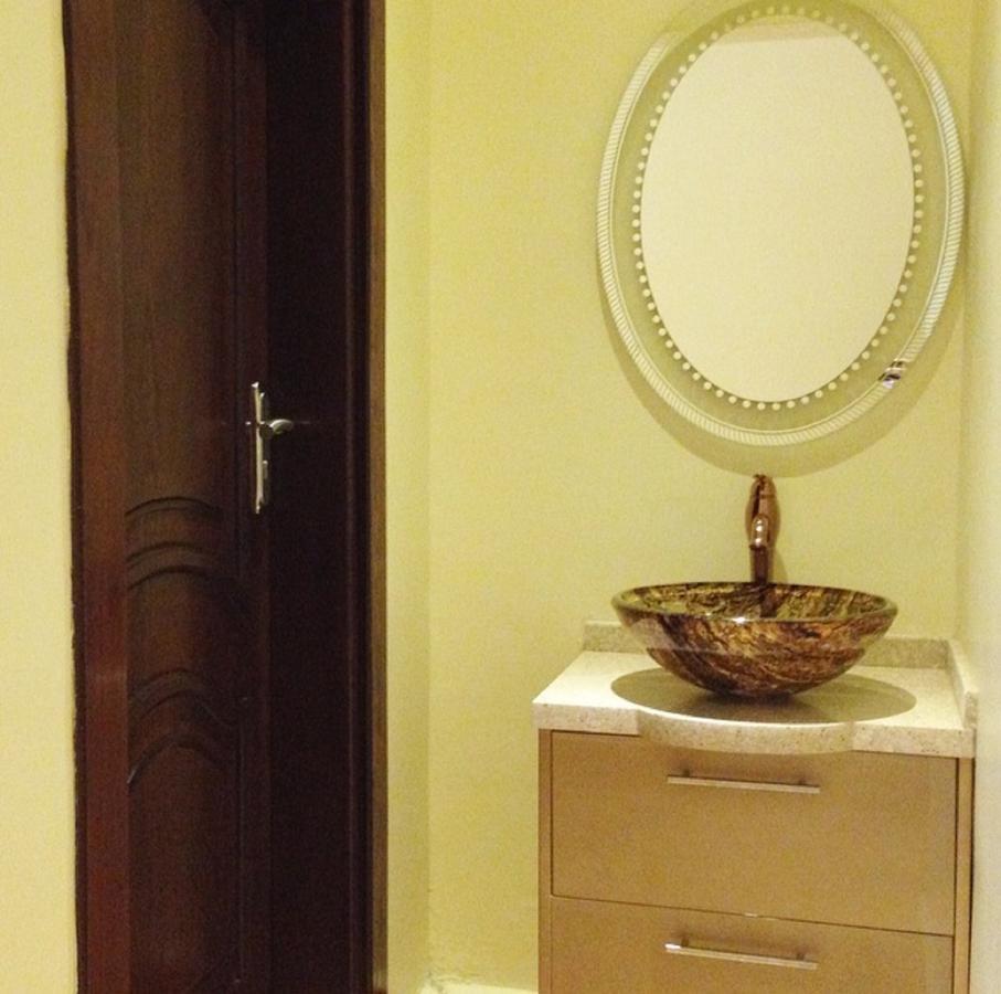 منتجع اليال Alyal Resort Al Khiran Exteriör bild