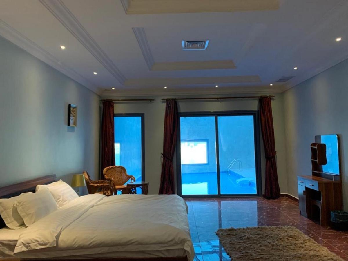 منتجع اليال Alyal Resort Al Khiran Exteriör bild